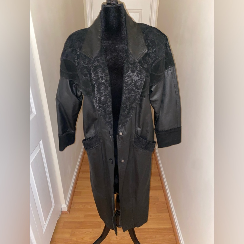 1980s Vintage Winlit Full Length Leather Trench Coat / Suede Floral Pattern
